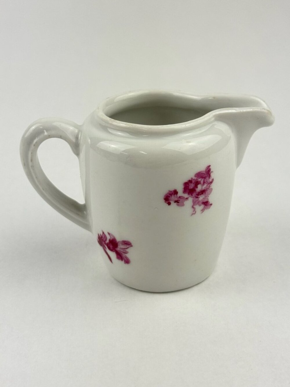 Vintage Bauscher Weiden Restaurant Ware Creamer White Red Floral Handle